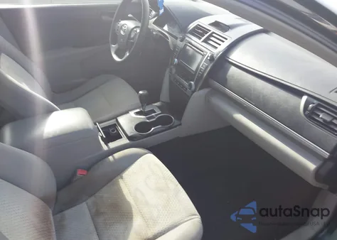 2013 Toyota Camry Le z USA, uszkodzony, nr VIN 4T4BF1FK7DR282126